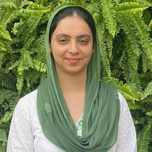 Dr. Navneet Kour